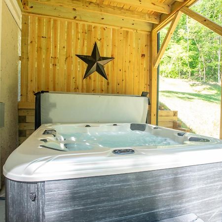 Hidden Gem Villa Weaverville Bagian luar foto